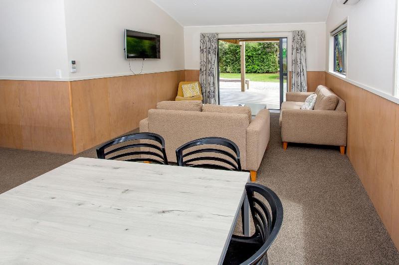 Hot Water Beach TOP 10 Holiday Park image