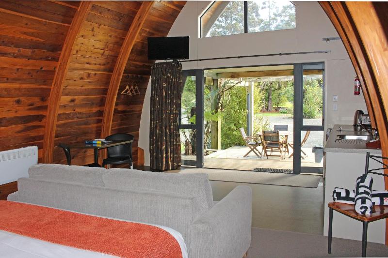 Hot Water Beach TOP 10 Holiday Park image