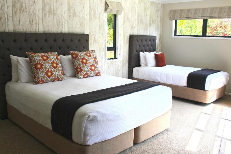 Hot Water Beach TOP 10 Holiday Park image