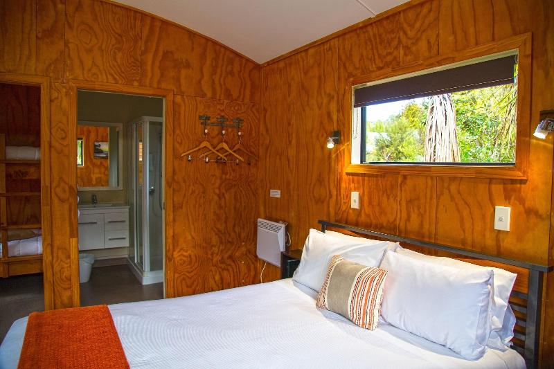 Hot Water Beach TOP 10 Holiday Park image