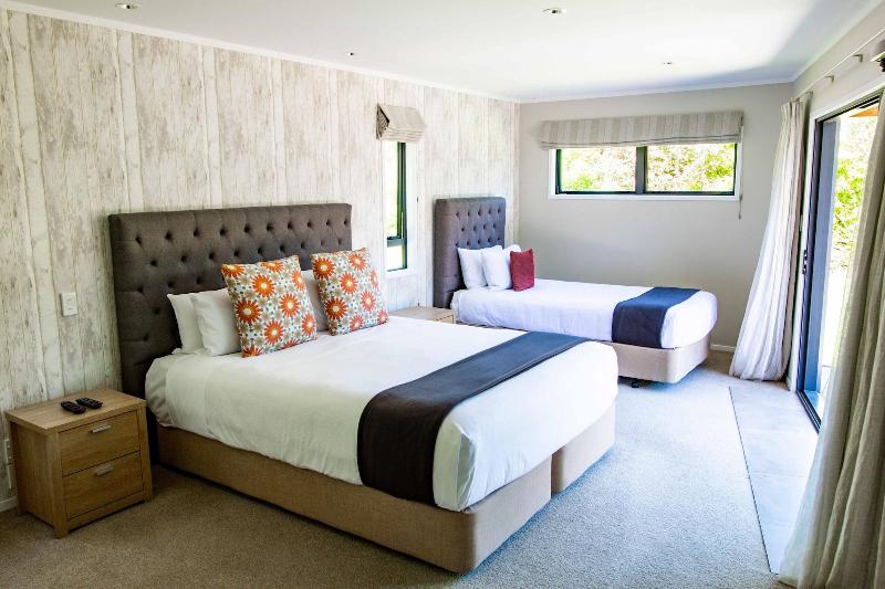 Hot Water Beach TOP 10 Holiday Park image