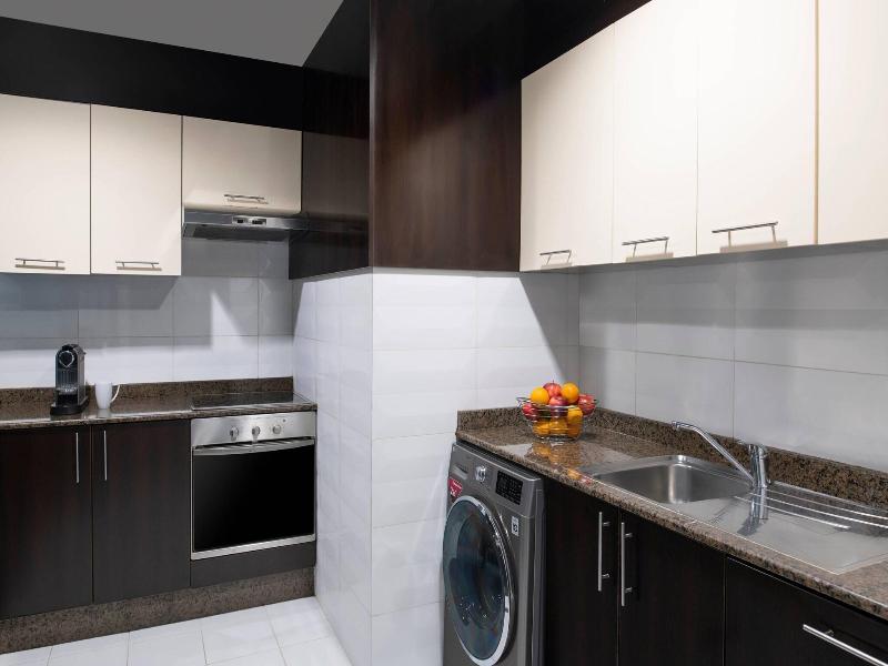 Marriott Executive Apartments City Center Doha image