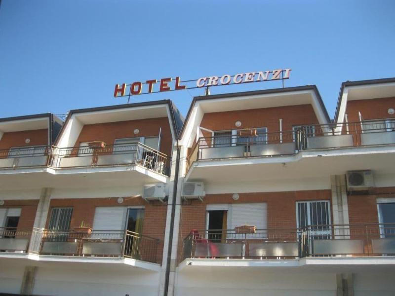 Hotel Crocenzi image