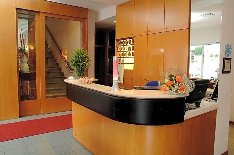 Hotel Crocenzi image