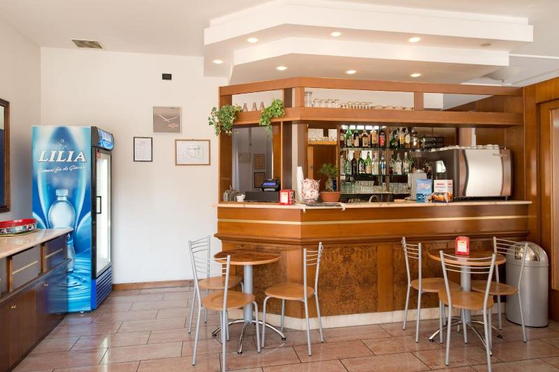 Hotel Crocenzi image