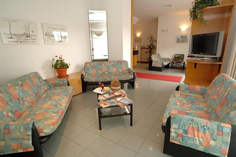 Hotel Crocenzi image