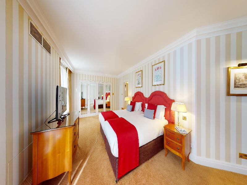 Cheval Thorney Court image