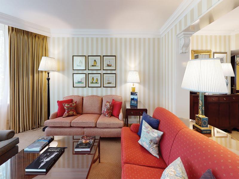 Cheval Thorney Court image