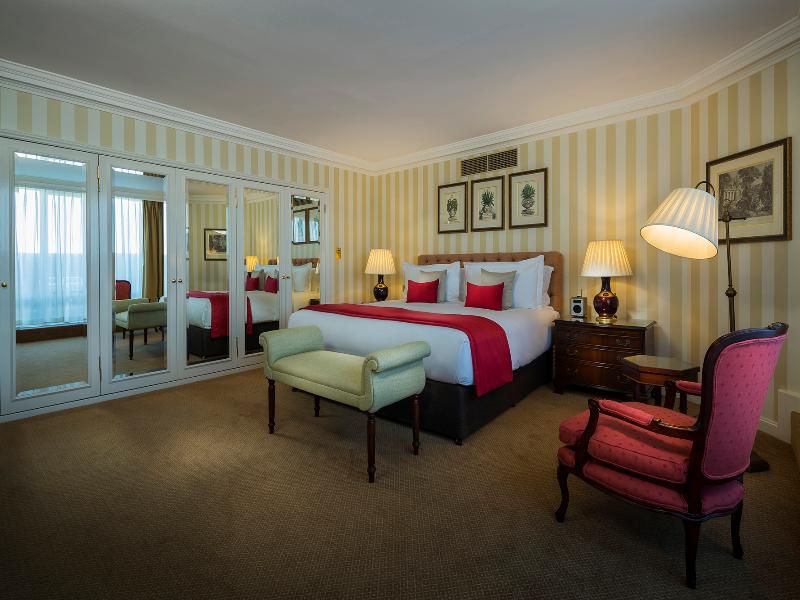 Cheval Thorney Court image