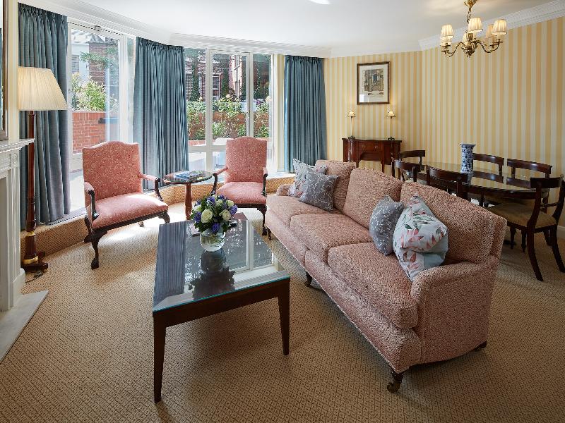 Cheval Thorney Court image