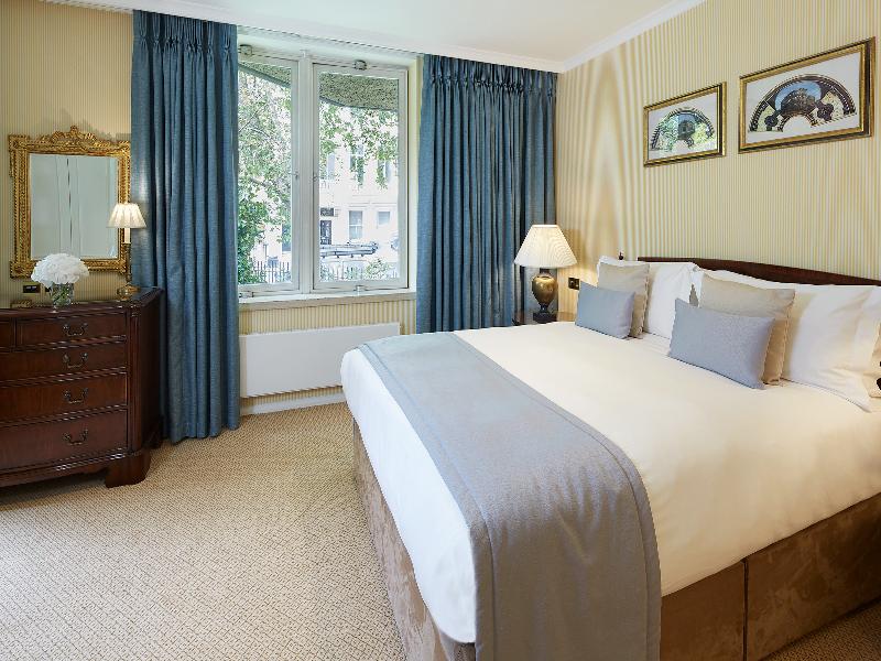 Cheval Thorney Court image