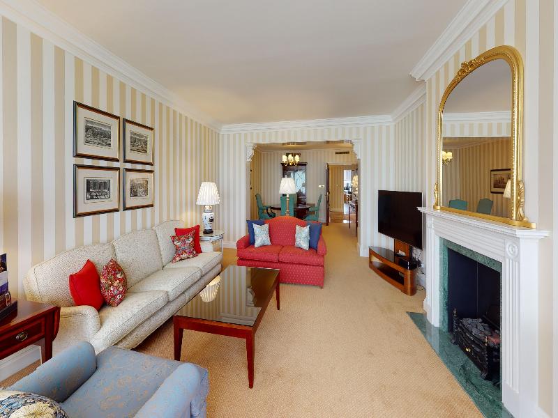 Cheval Thorney Court image