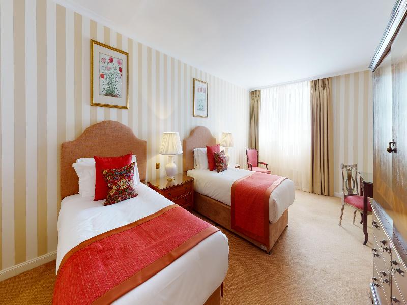 Cheval Thorney Court image