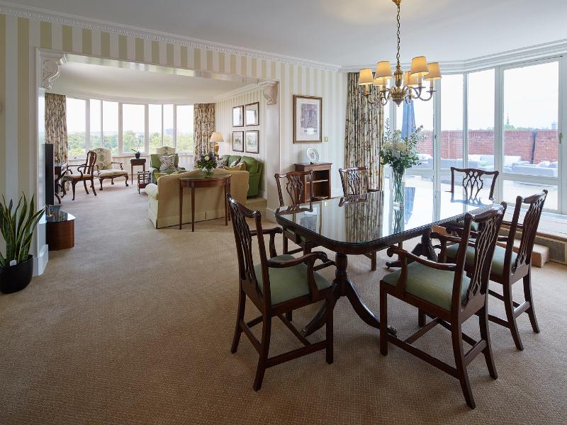 Cheval Thorney Court image