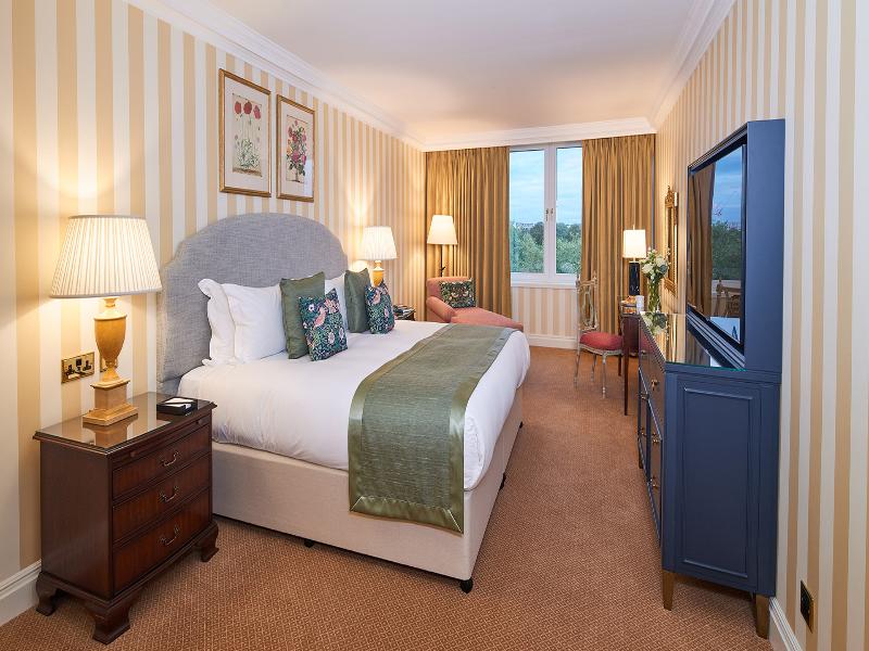 Cheval Thorney Court image