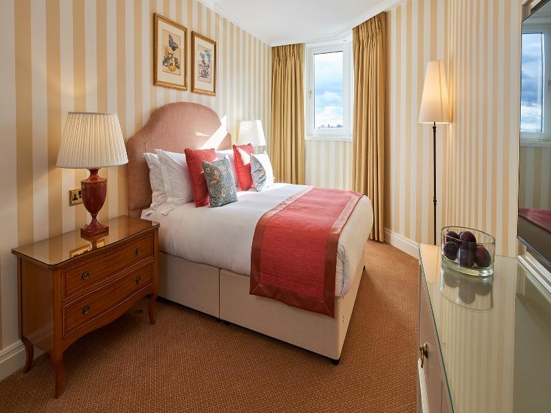 Cheval Thorney Court image