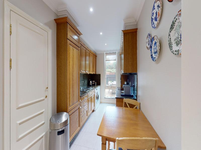 Cheval Thorney Court image