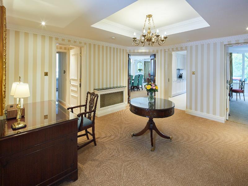 Cheval Thorney Court image