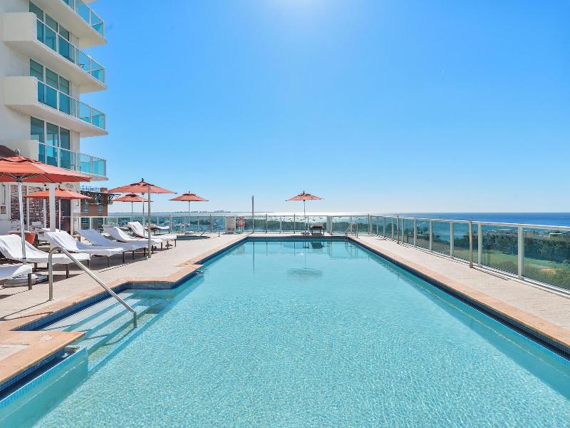 Private Oasis at Arya image