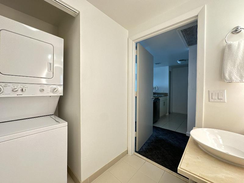 Private Oasis at Arya image