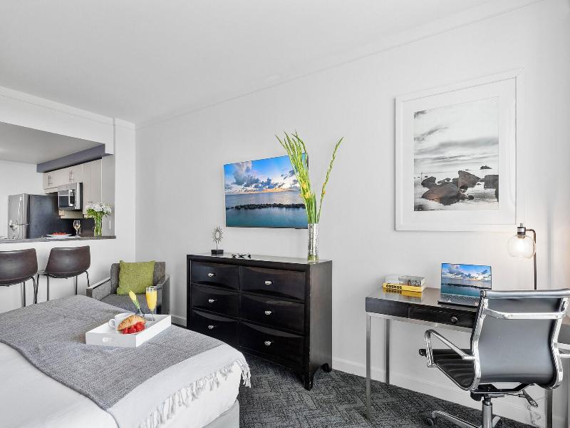 Private Oasis at Arya image