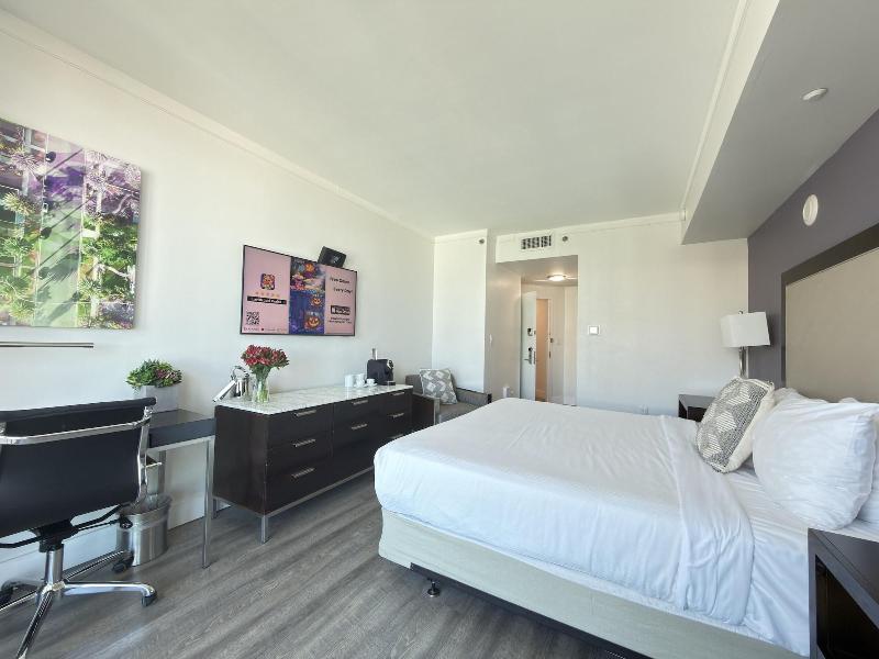 Private Oasis at Arya image