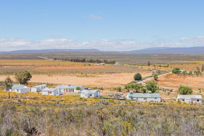 Karoo 1 Hotel Village — general view