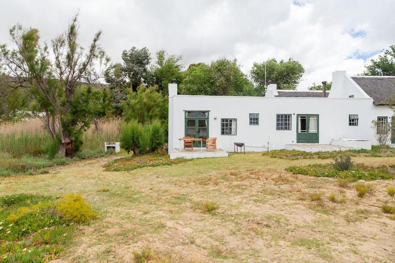 Karoo 1 Hotel Village — exterior view
