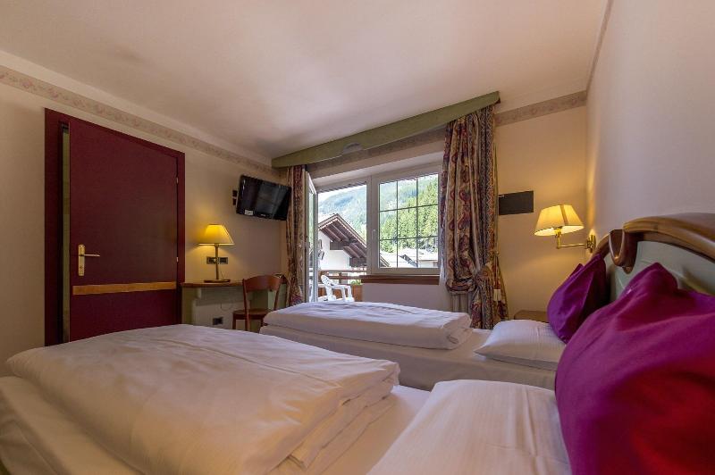 Albergo Alla Rosa image