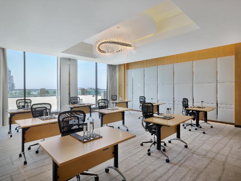Hilton Dubai Palm Jumeirah image
