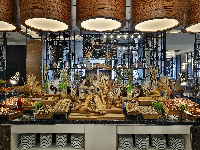 Hilton Dubai Palm Jumeirah image
