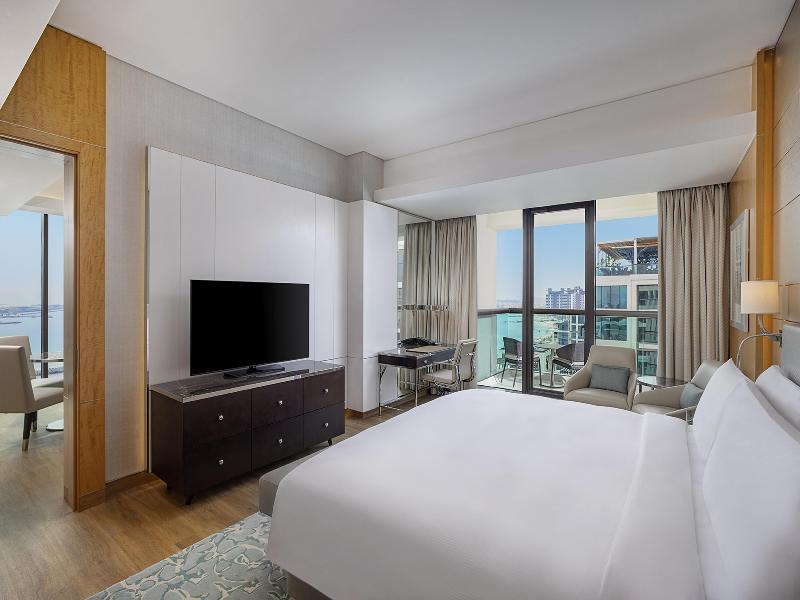 Hilton Dubai Palm Jumeirah image