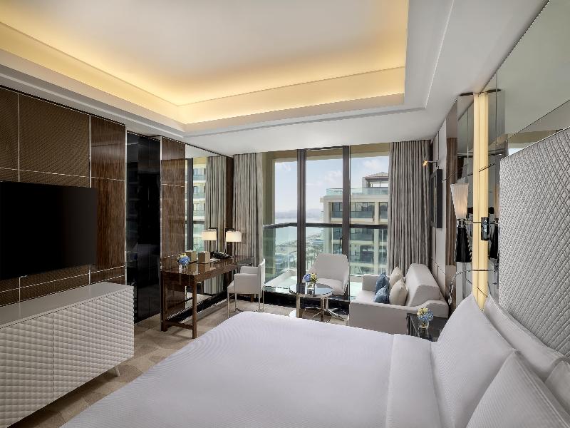 Hilton Dubai Palm Jumeirah image