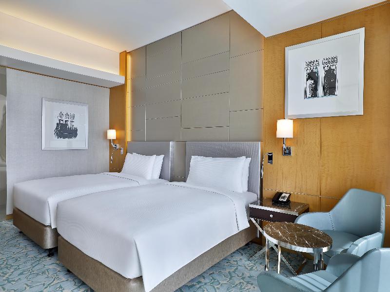 Hilton Dubai Palm Jumeirah image