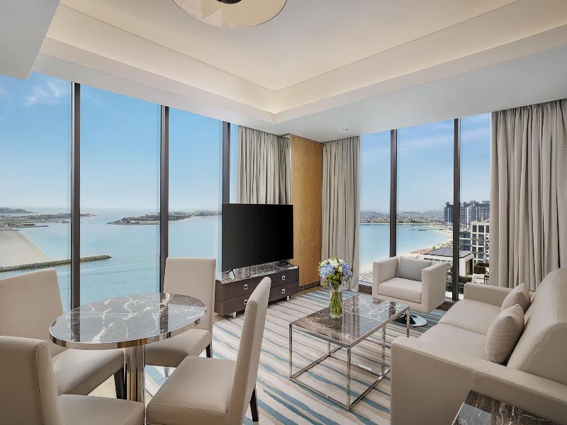 Hilton Dubai Palm Jumeirah image