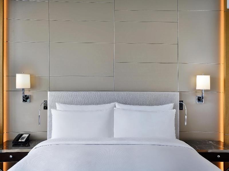 Hilton Dubai Palm Jumeirah image