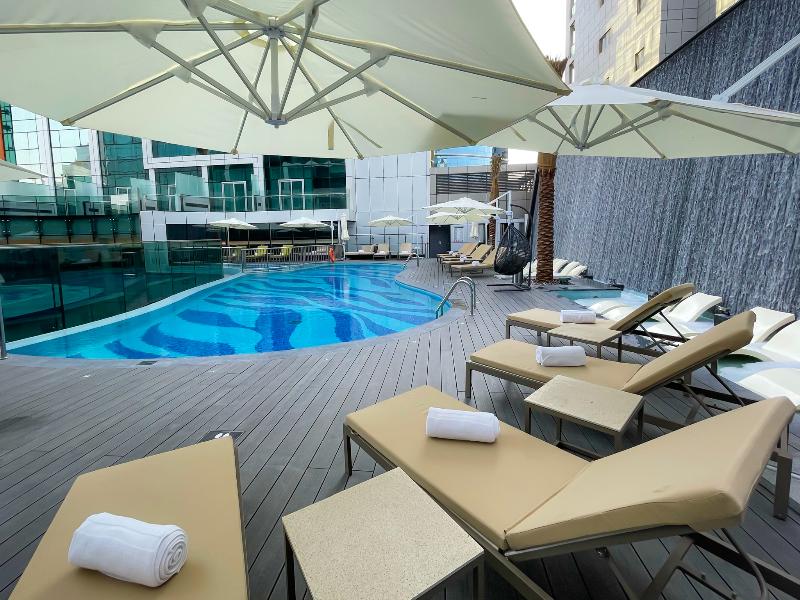 Al Khoory Sky Garden Hotel image