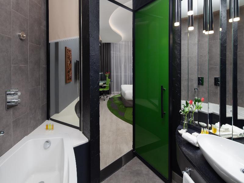 Al Khoory Sky Garden Hotel image