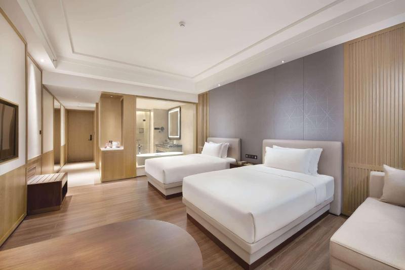 Ramada Plaza By Wyndham Dongguan Songshan Lake image