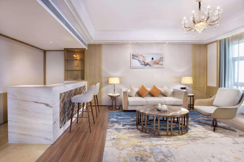 Ramada Plaza By Wyndham Dongguan Songshan Lake image