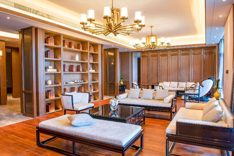 Wyndham Grand Plaza Royale Zhaotong image