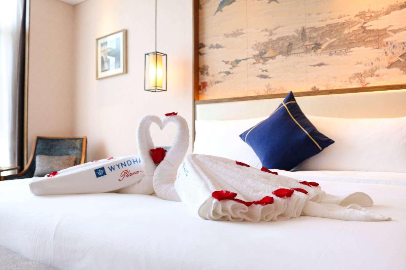Wyndham Grand Plaza Royale Zhaotong image 10