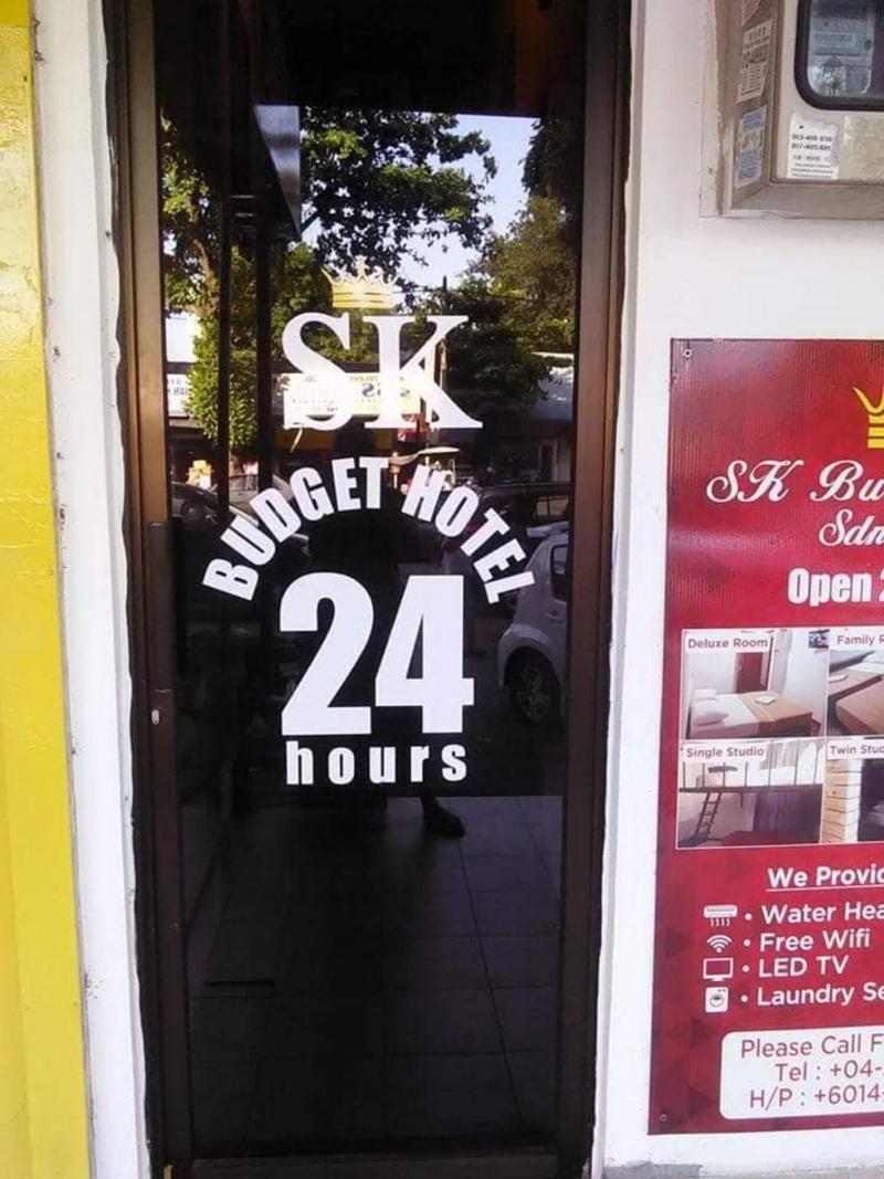 SK Budget Hotel by ZUZU 4