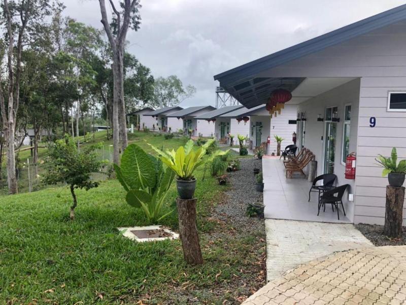 D View Holiday Home by ZUZU