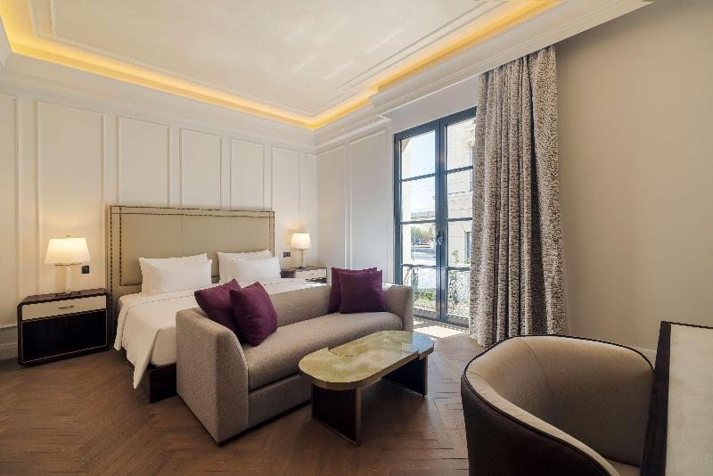 Mansard Riyadh a Radisson Collection Hotel image
