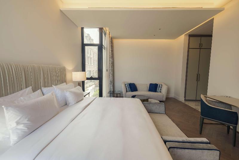 Mansard Riyadh a Radisson Collection Hotel image