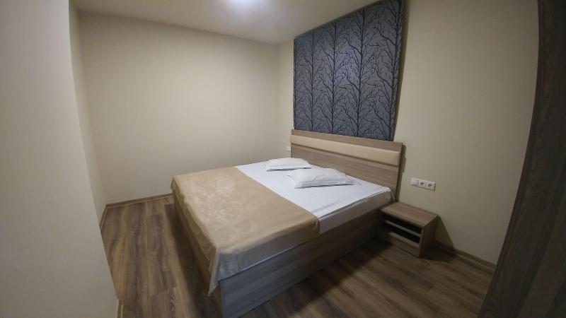 Cross Apartments and Tours image