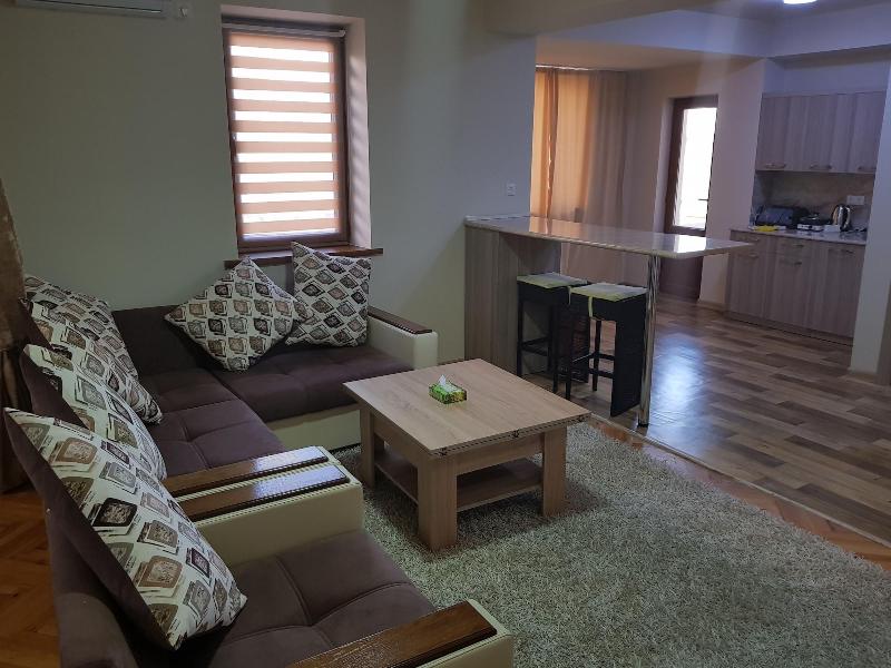 Cross Apartments and Tours image