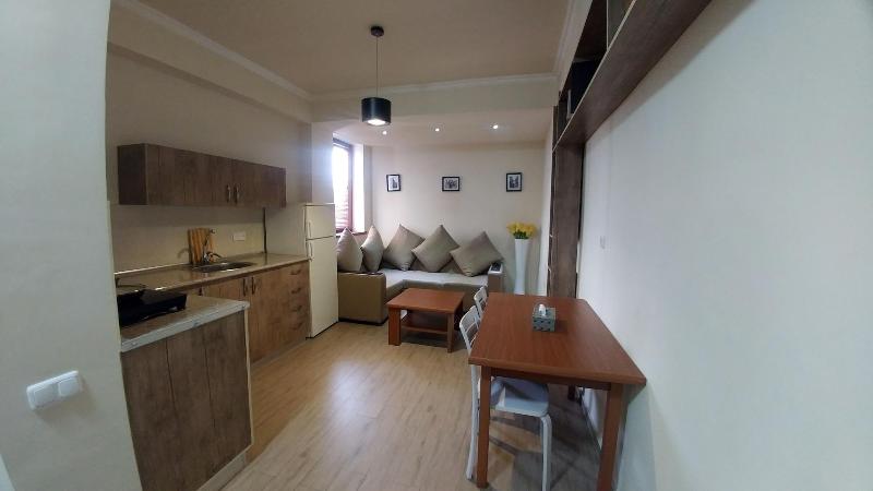 Cross Apartments and Tours image