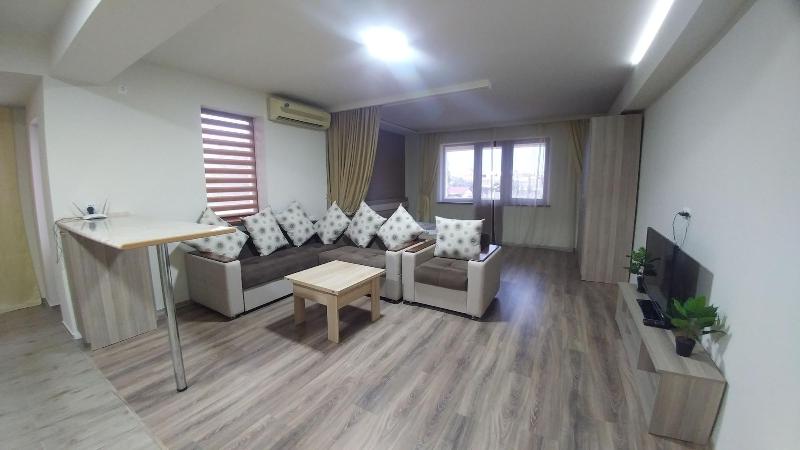 Cross Apartments and Tours image